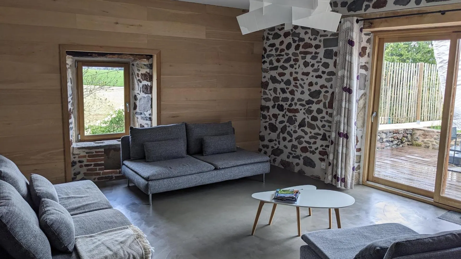 L'Etable - Le Hameau Des Volcans, Maison De Vacances Luxe & Confort Saint-Just-pres-Brioude France